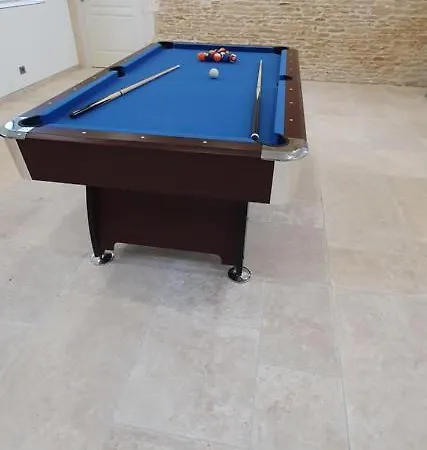 Du Chateau Casa vacanze *